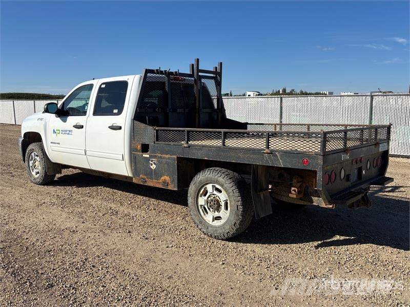 Chevrolet Silverado 2500HD Platformos/ Pakrovimas iš šono