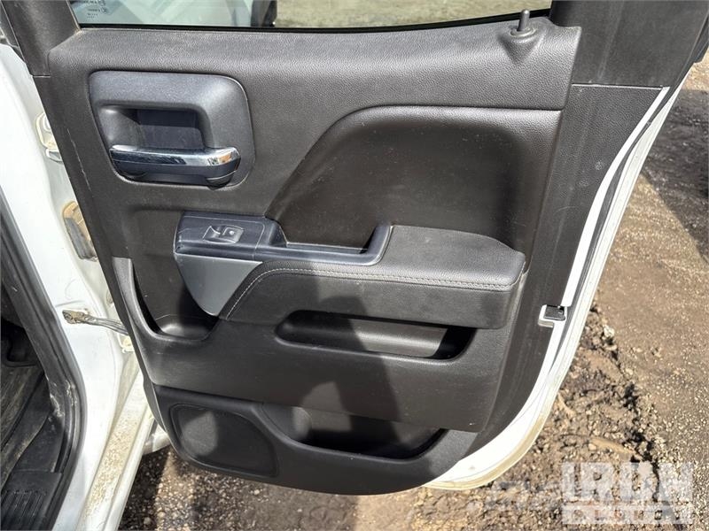Chevrolet Silverado 2500HD 4x2 Extended Cab Pickup Други