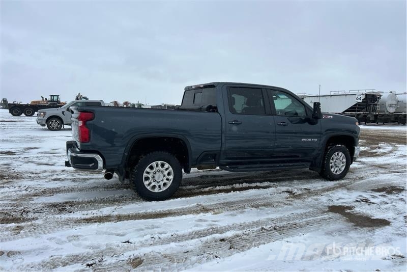Chevrolet Silverado 2500 HD LT 4x4 Crew Cab Pickup Other
