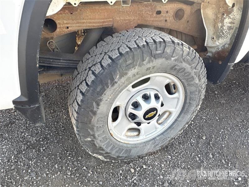 Chevrolet Silverado 2500 HD 4x4 Extended Cab Pickup Drugi