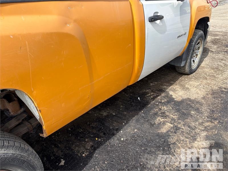 Chevrolet Silverado 2500HD 4x2 Pickup Други