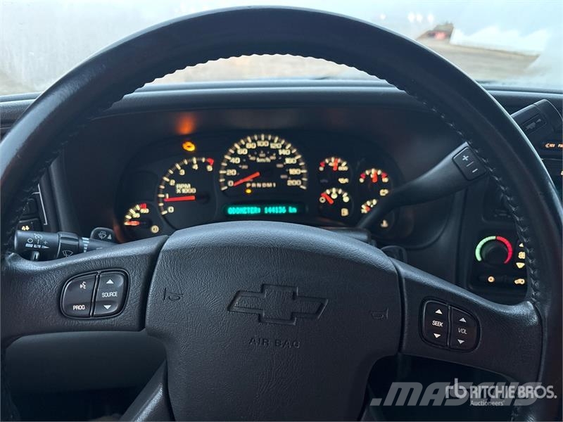 Chevrolet Silverado 2500 أخرى