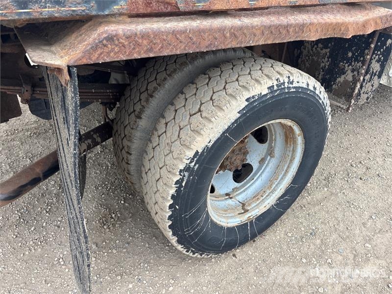 Chevrolet Silverado 3500HD Platformos/ Pakrovimas iš šono
