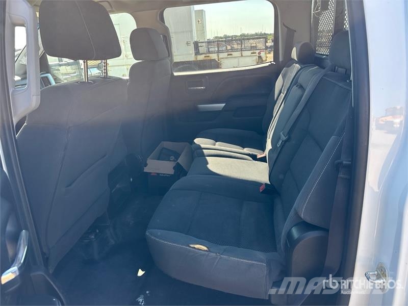 Chevrolet Silverado 3500HD Camiones plataforma