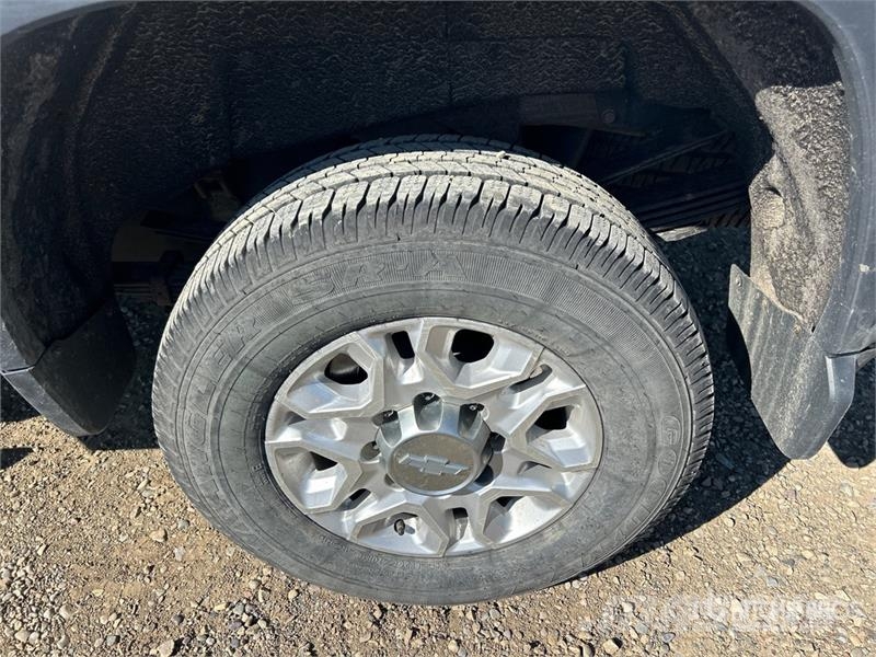 Chevrolet Silverado 3500 LT 4x4 Extended Cab Pickup Прочие фургоны