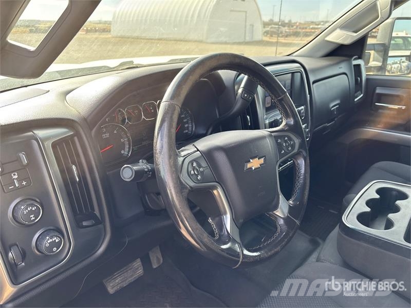 Chevrolet Silverado 3500HD 4x4 Crew Cab Pickup Citi