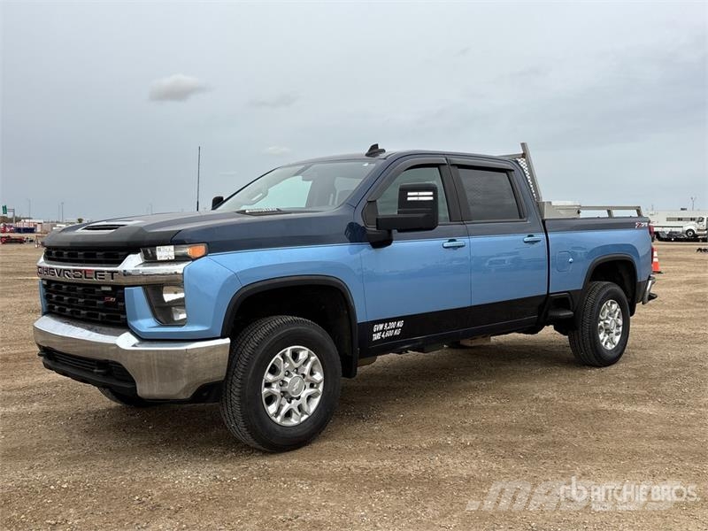 Chevrolet Silverado 3500HD LT 4x4 Crew Cab Pickup Övriga bilar