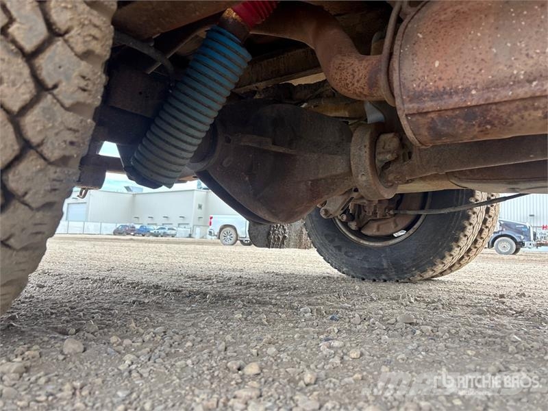 Chevrolet Silverado 3500HD Platformos/ Pakrovimas iš šono