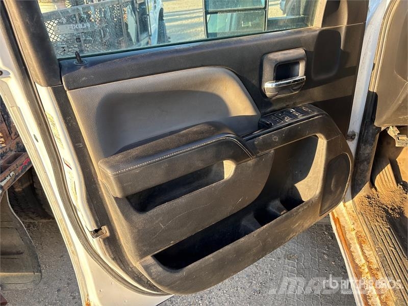 Chevrolet Silverado 3500HD 4x4 Crew Cab Pickup Anders
