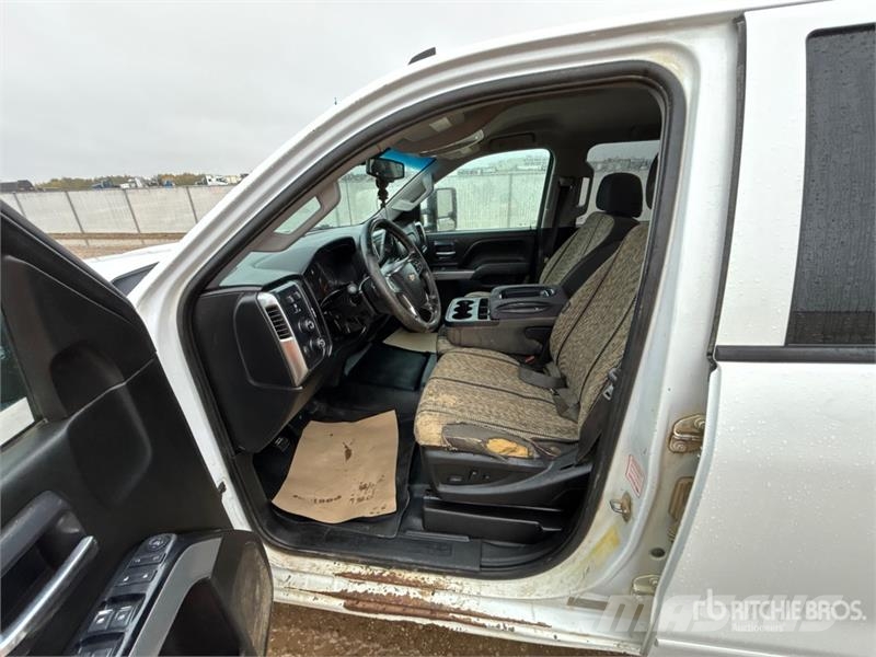 Chevrolet Silverado 3500HD Camiones plataforma