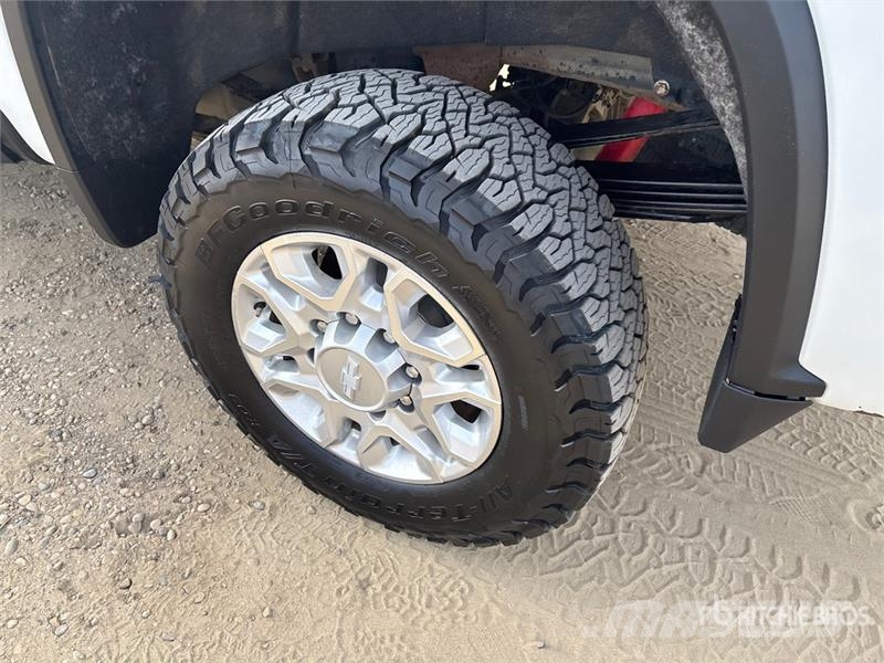 Chevrolet Silverado 3500HD 4x4 Crew Cab Pickup Citi