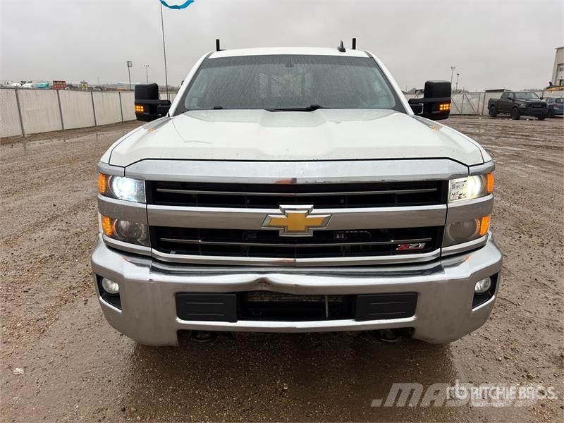 Chevrolet Silverado 3500HD Camiones plataforma