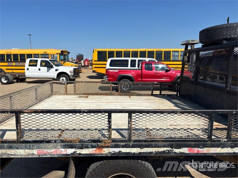 Chevrolet Silverado 3500HD Camiones plataforma
