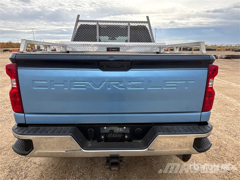 Chevrolet Silverado 3500HD LT 4x4 Crew Cab Pickup Övriga bilar