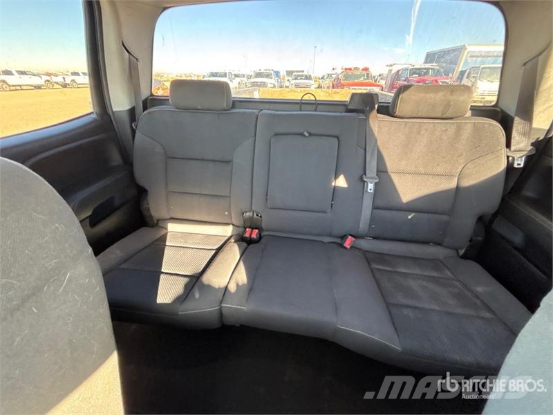 Chevrolet Silverado 3500HD LT 4x4 Crew Cab Pickup Ostalo