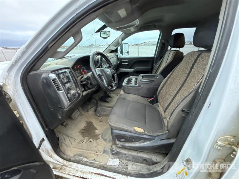 Chevrolet Silverado 3500HD LT 4x4 Crew Cab Pickup Otras furgonetas