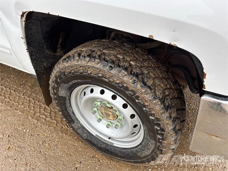 Chevrolet Silverado 3500HD Camiones plataforma