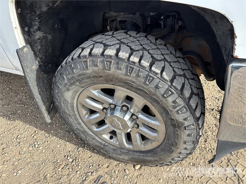 Chevrolet Silverado 3500HD 4x4 Crew Cab Pickup Citi