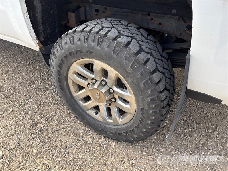 Chevrolet Silverado 3500HD 4x4 Crew Cab Pickup Citi