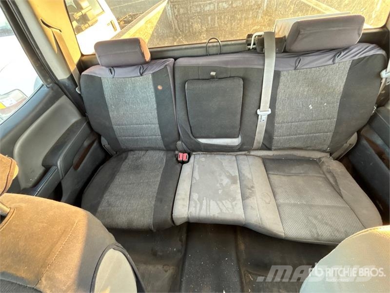Chevrolet Silverado 3500HD 4x4 Crew Cab Pickup Anders