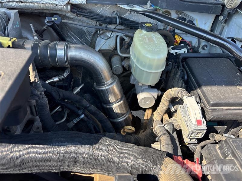 Chevrolet Silverado 3500HD Camiones plataforma