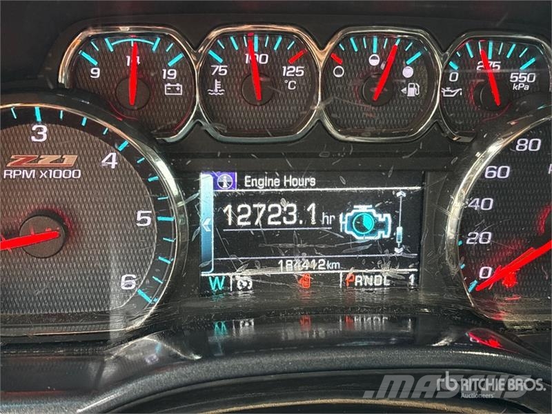 Chevrolet Silverado 3500HD Camiones plataforma
