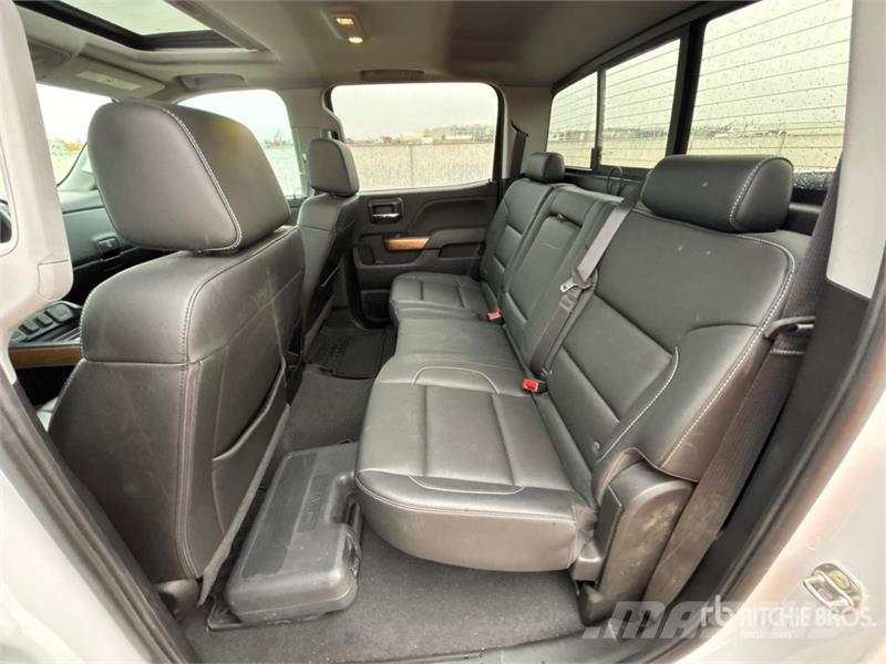 Chevrolet Silverado 3500HD Drugi