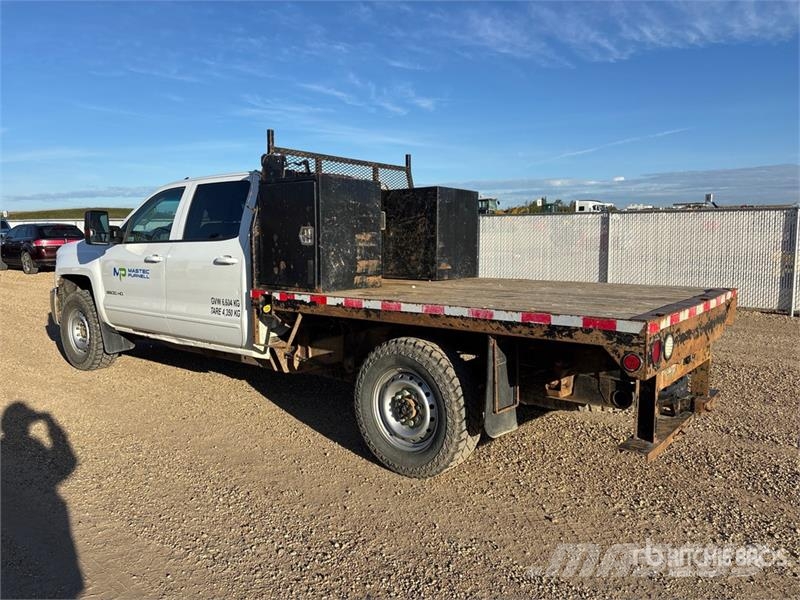 Chevrolet Silverado 3500HD Flatbed kamyonlar