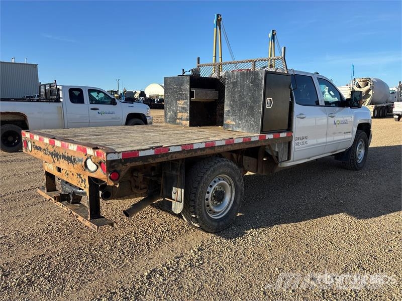 Chevrolet Silverado 3500HD Flatbed kamyonlar