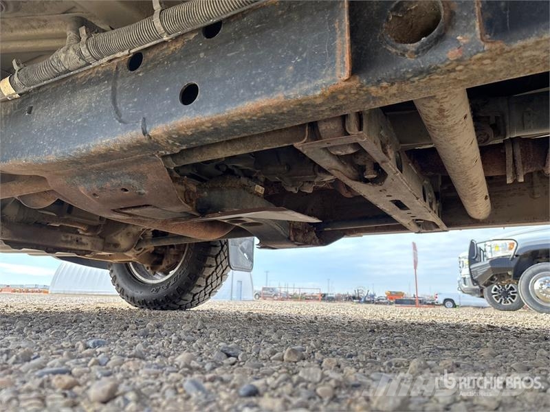 Chevrolet Silverado 3500HD 4x4 Crew Cab Pickup Citi