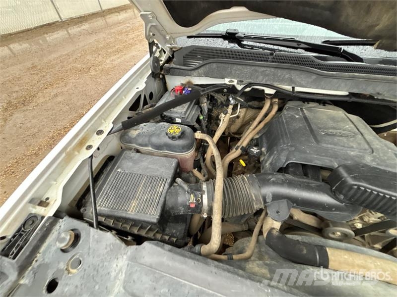 Chevrolet Silverado 3500HD Camiones plataforma