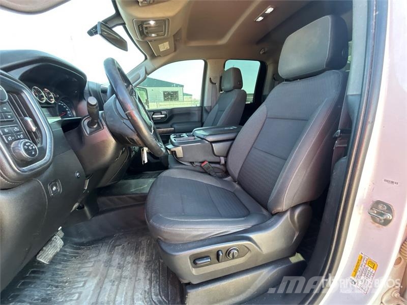 Chevrolet Silverado 3500 LT 4x4 Extended Cab Pickup Прочие фургоны