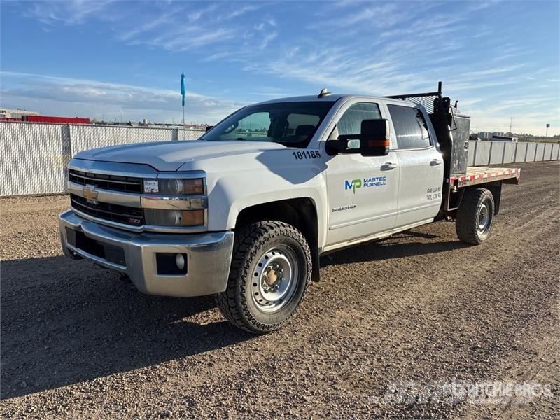 Chevrolet Silverado 3500HD Flatbed kamyonlar