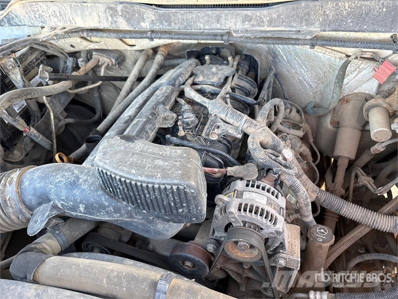 Chevrolet Silverado 3500HD 4x4 Crew Cab Pickup Anders