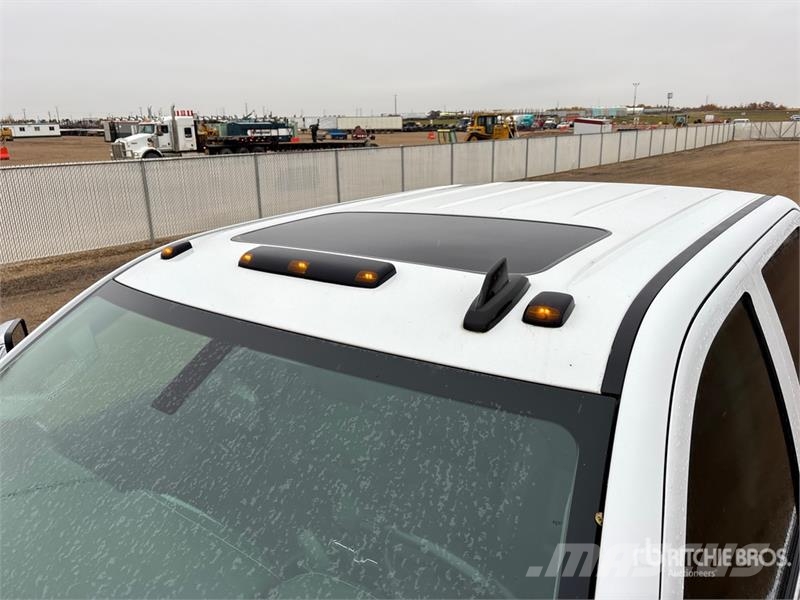 Chevrolet Silverado 3500HD Drugi