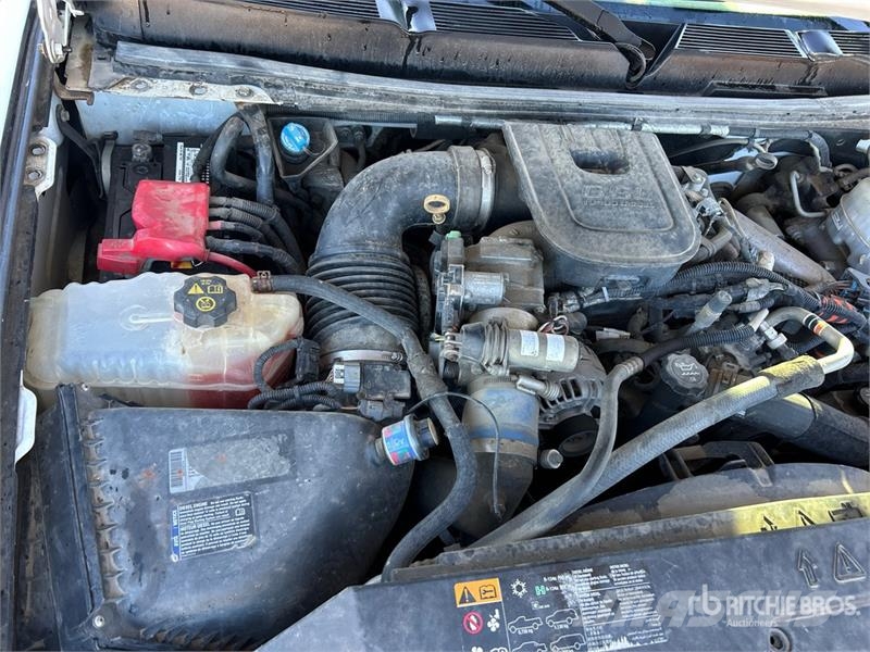 Chevrolet Silverado 3500HD 平板式/側卸式卡車