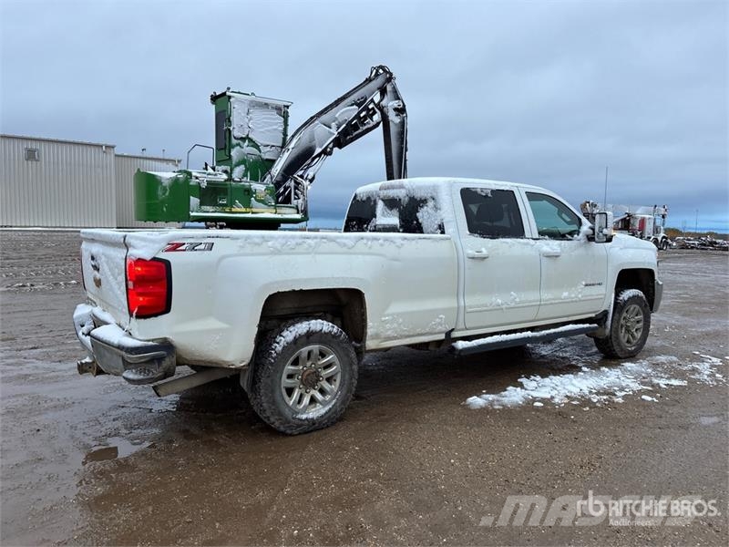 Chevrolet Silverado 3500HD LT 4x4 Crew Cab Pickup Otras furgonetas