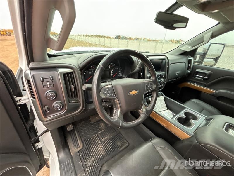 Chevrolet Silverado 3500HD Drugi