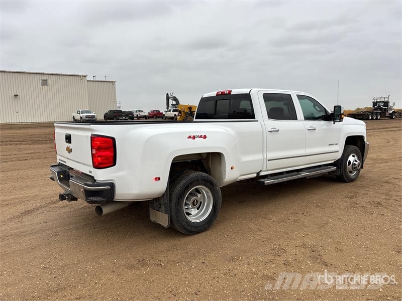 Chevrolet Silverado 3500HD Drugi
