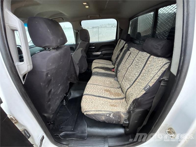Chevrolet Silverado 3500HD Camiones plataforma