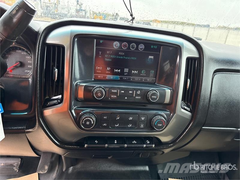 Chevrolet Silverado 3500HD Camiones plataforma