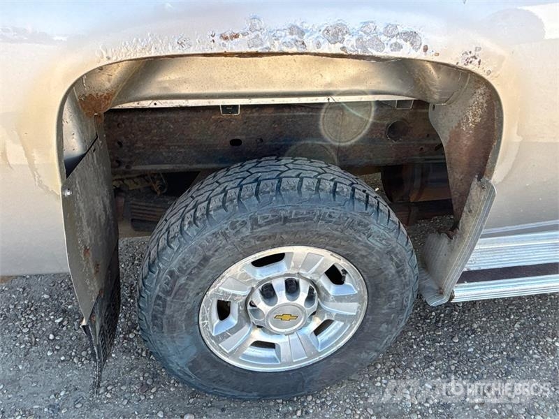 Chevrolet Silverado 3500HD 4x4 Crew Cab Pickup Ostalo