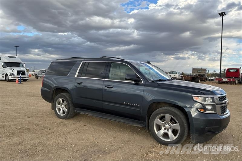 Chevrolet Suburban Biler