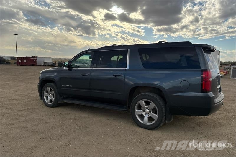 Chevrolet Suburban Biler