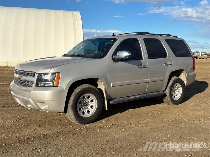 Chevrolet Tahoe 4WD SUV Avtomobili