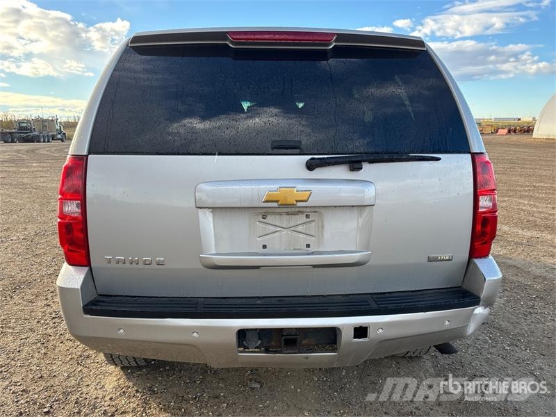 Chevrolet Tahoe 4WD SUV Avtomobili