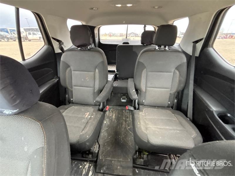 Chevrolet Traverse AWD Automobile Легковые автомобили