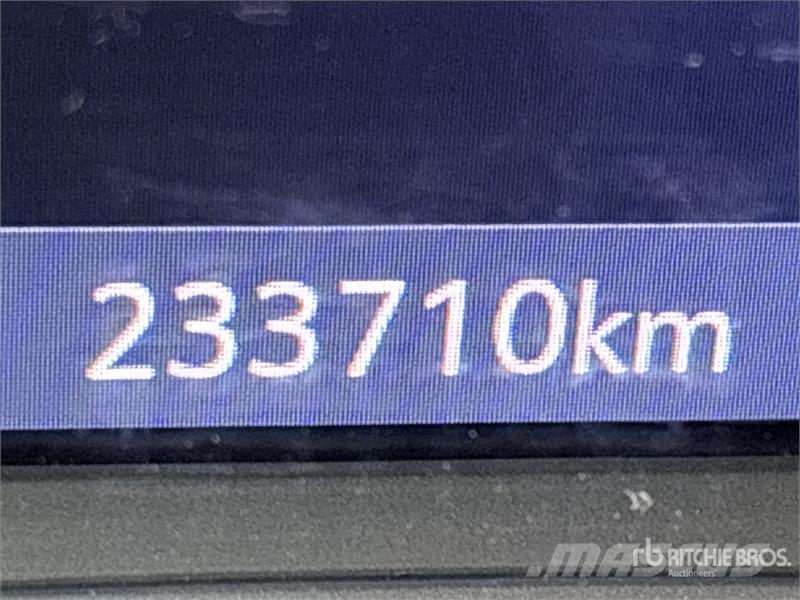 Chevrolet Traverse AWD Automobile Легковые автомобили