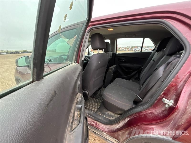 Chevrolet Trax AWD SUV (Inoperable) Cars