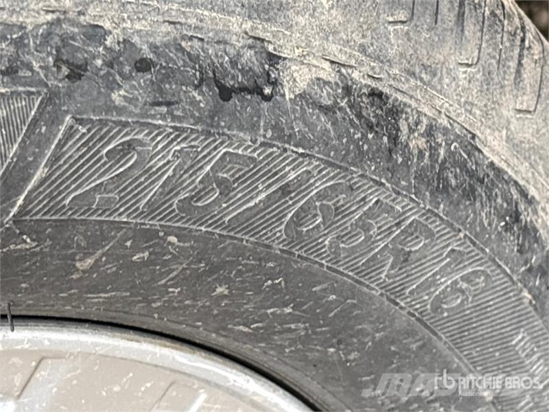 Chevrolet Trax AWD SUV (Inoperable) Cars